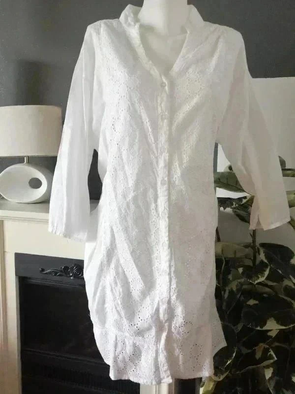 Robe dentelle blanche 100% coton